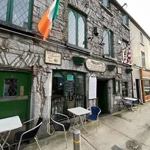 Holiday home Cosy Woodquay, Galway