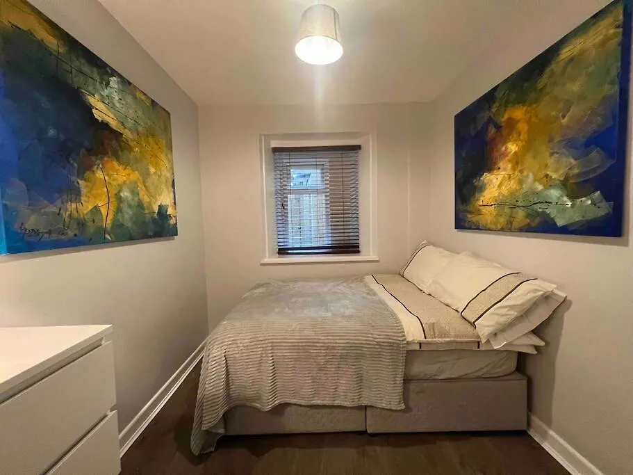 The Art House Galway Villa 0*,